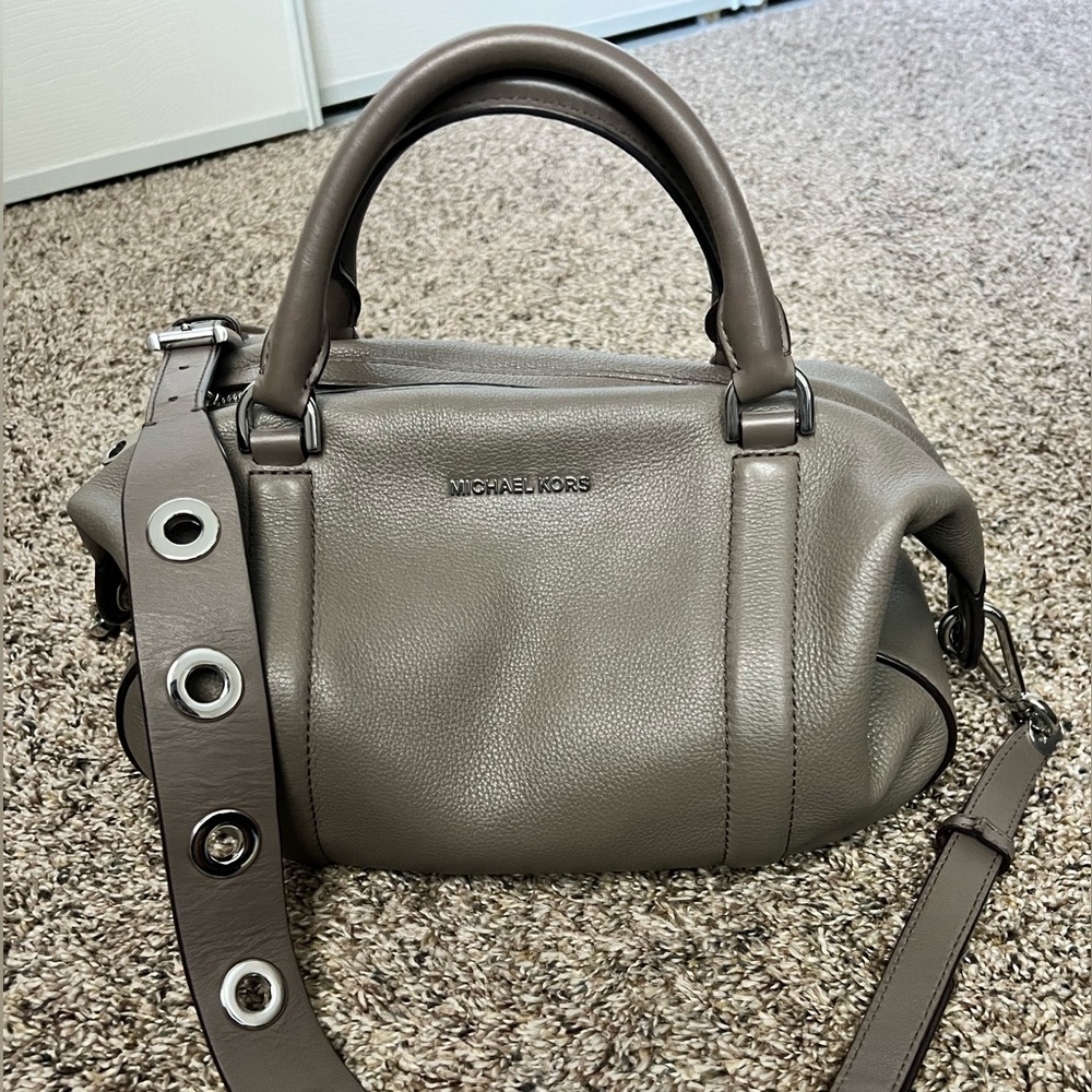 Michael Kors Gray Crossbody Hand Bag